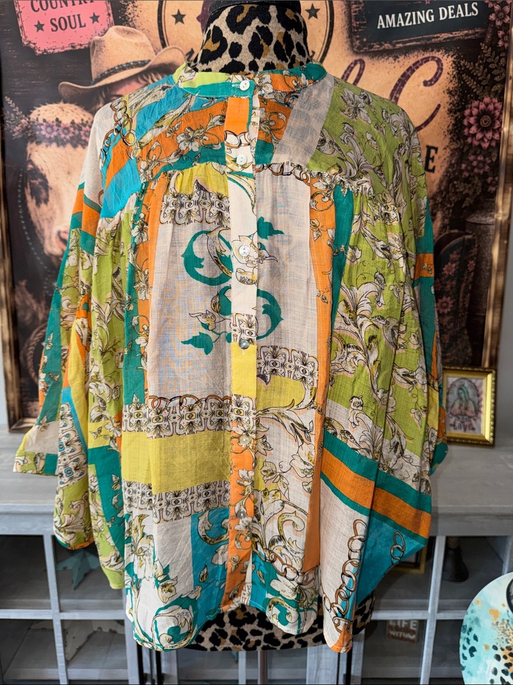ENTRO Boho Patchwork Button-Multi Print Top - Women's Size Medium